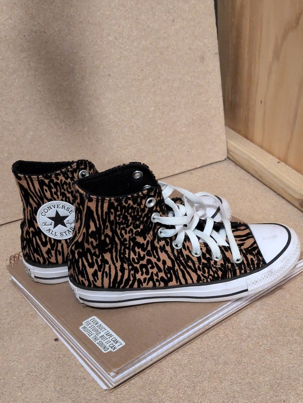 Converse High Top Sneakers in Leopard